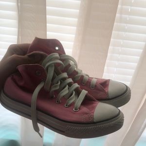 Pink all star converse